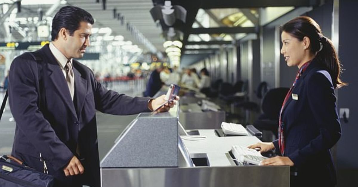 How To Add a Person To Airplane Ticket? Quick Guide On Booking