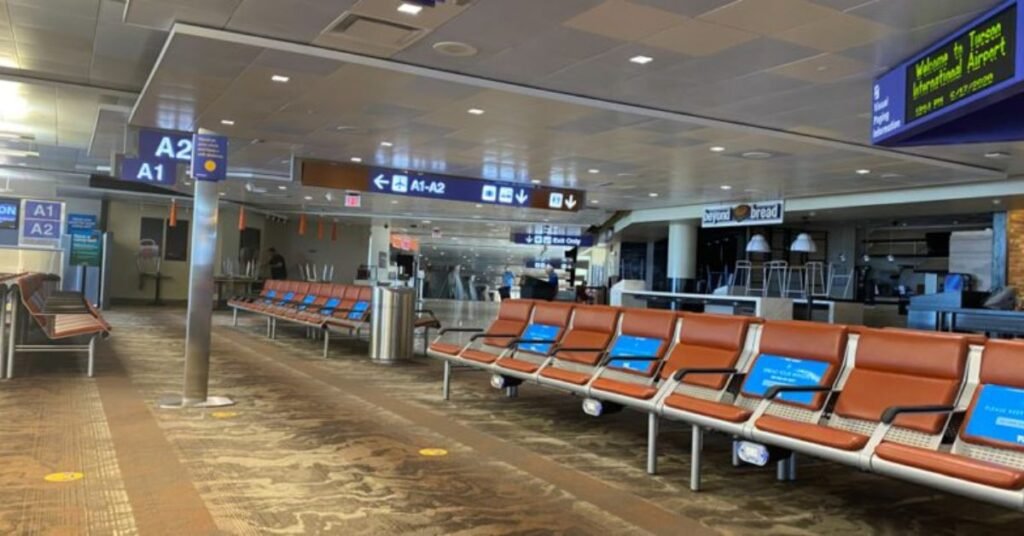Know About Airport Operating Hours